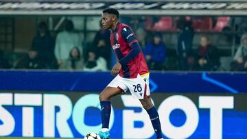 Lucumí, el más destacado en el regreso del Bologna a Champions