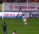 Edson Puch erró un penal y luego hizo otro a lo Panenka