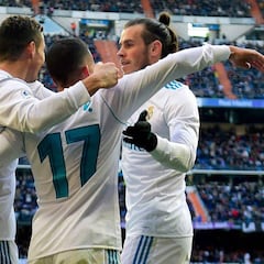 Lucas Vázquez se suma a la BBC para arrasar al Alavés