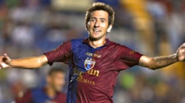 El mediocampista de 27 años defiende la playera del Atlante; alguna vez fue seleccionado de Paraguay.