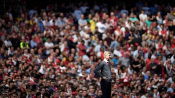 Wegner ante la afici&oacute;n del Arsenal en el partido de la Premier ante el West Ham. 