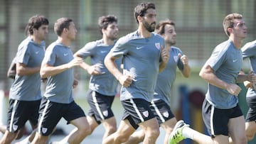 Valverde se lleva a 20 jugadores para el partido de Europa League contra el Sassuolo.