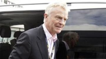 Mosley responde a Briatore y tilda de "desesperados" sus argumentos