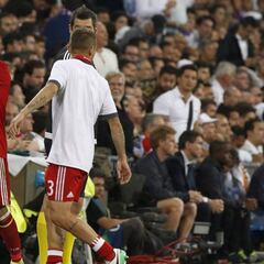 Ballack sale en defensa de Vidal: "Escándalo, nunca es tarjeta roja"