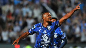 Pachuca's Venezuelan forward Salomon Rondon celebrates after scoring a goal during the Concacaf Champions Cup final football match between Mexico's Pachuca and US' Columbus Crew at the Hidalgo stadium in Pachuca, Hidalgo State, Mexico, on June 1, 2024. (Photo by Victor Cruz / AFP)