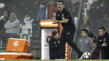 Héctor Tapia aplaude la llegada de Barrios como refuerzo albo