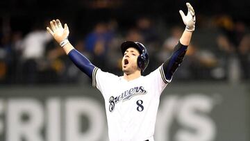 MILWAUKEE, WI - OCTOBER 19: Ryan Braun #8 of the Milwaukee Brewers celebrates after hitting an RBI double to score Christian Yelich #22 against Hyun-Jin Ryu #99 of the Los Angeles Dodgers during the second inning in Game Six of the National League Champio