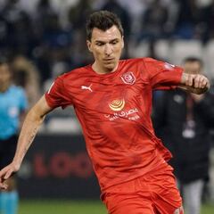 Mandzukic, otro nombre que suena por si sale Falcao