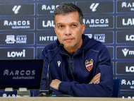 03/01/26
LEVANTE UD
PRESENTACION DE LUIS CASTRO NUEVO ENTRENADOR