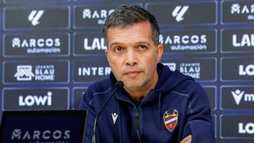 03/01/26
LEVANTE UD
PRESENTACION DE LUIS CASTRO NUEVO ENTRENADOR