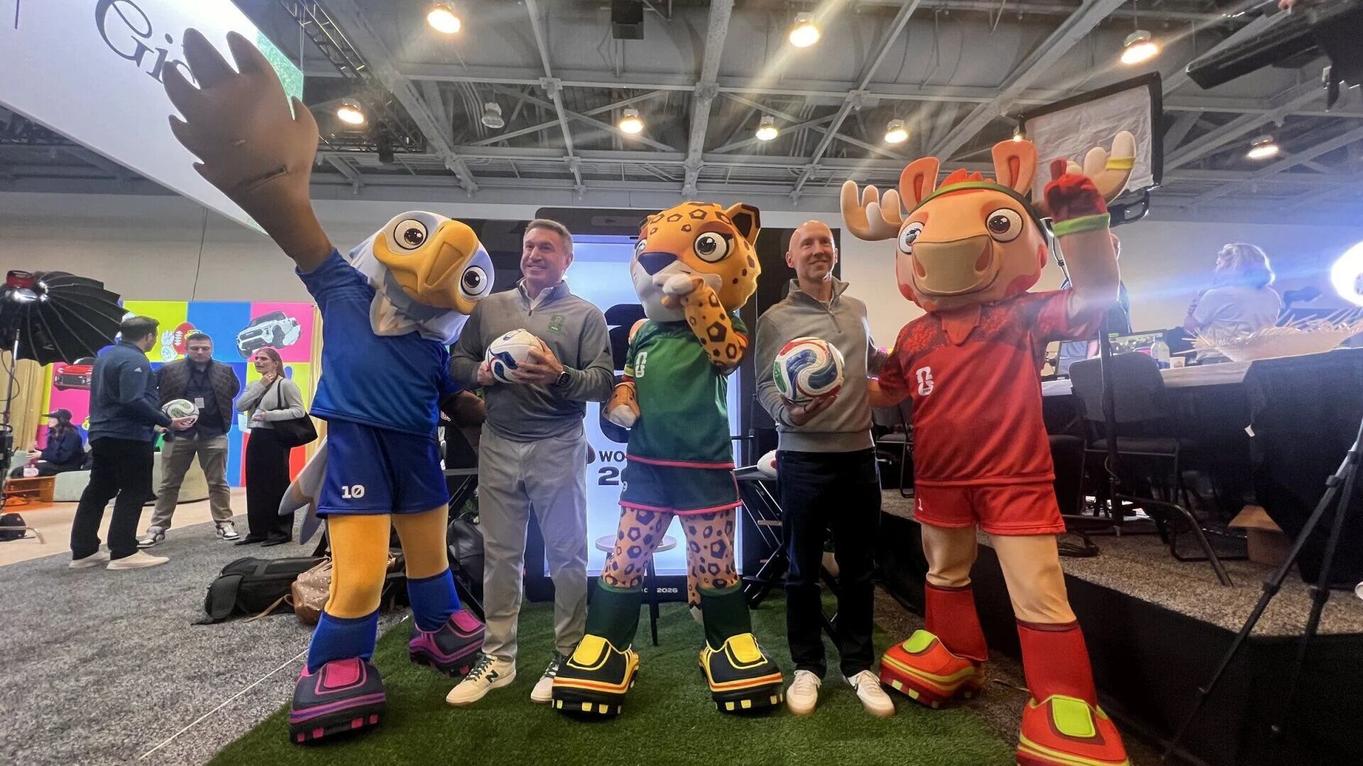 La rivalidad del Super Bowl 2026 también se juega en el Mundial 