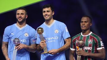 Rodri, Kyle Walker y Jhon Arias