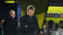 DORTMUND, GERMANY - FEBRUARY 15: Graham Potter, Manager of Chelsea, looks on during the UEFA Champions League round of 16 leg one match between Borussia Dortmund and Chelsea FC at Signal Iduna Park on February 15, 2023 in Dortmund, Germany. (Photo by Stuart Franklin/Getty Images)