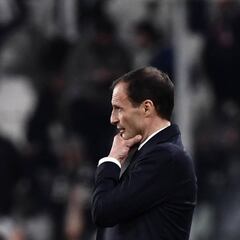 Sky: la Juve llama a Conte y #AllegriOut toma fuerza