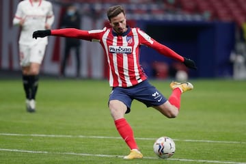 MADRID, SPAIN - JANUARY 12: Saul Niguez of Atletico Madrid scores the second goal to make it 2-0 during the La Liga Santander match between Atletico Madrid v Sevilla at the Estadio Wanda Metropolitano on January 12, 2021 in Madrid Spain (Photo by David S.