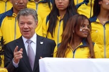 Delegación colombiana ya porta la bandera para Río 2016