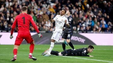 Rodrygo se lamenta por una ocasión perdida.