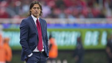 El estratega argentino de Chivas habló en ESPN Radio y sentenció que muchos equipos sudamericanos viven de la Liga MX.