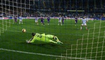 Kiko Casilla paró el penalti lanzado por Amrabat.