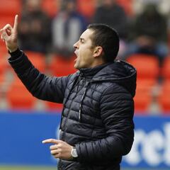 Francisco y Víctor Moreno interesan a Granada y Alavés