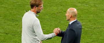 Klopp y Zidane, en la final de la Champions de 2018.