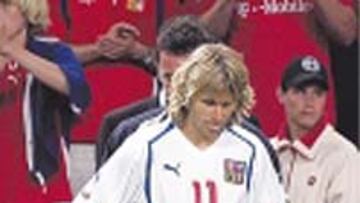 <b>DE LO MEJOR.</b> Nedved y Chequia, sin título.