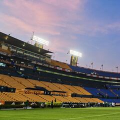 Estadio Universitario continúa alistandose para su posible reapertura