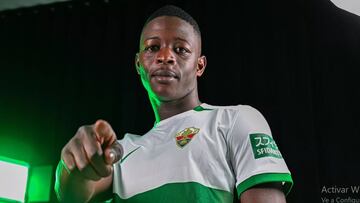El Elche hace oficial la renovación de Bakary Traore hasta 2026