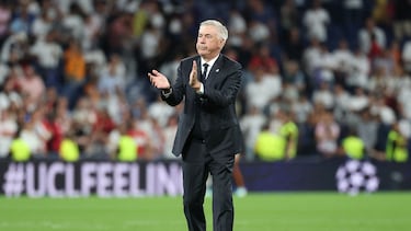 Real Madrid's Italian coach Carlo Ancelotti celebrates at the end of the UEFA Champions League 1st round day 1 football match between Real Madrid CF and Stuttgart VFB at the Santiago Bernabeu stadium in Madrid on September 17, 2024. (Photo by Thomas COEX / AFP)
