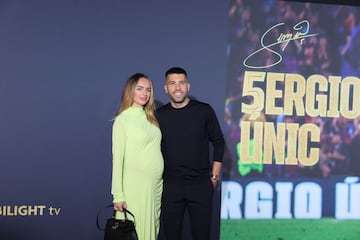 Jordi Alba y Romarey Ventura.