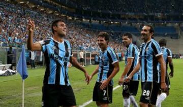 El Gremio, también de Brasil luce en el sito 37 con 7 mil 800 unidades.
