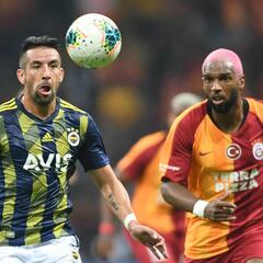 Isla fue separado del plantel de Fenerbahce y ya busca club