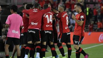 Seis de los héroes de Son Moix jugaban en Segunda B hace dos temporadas