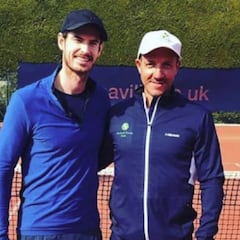 Andy Murray mejora en su recuperación: ya golpea bolas