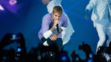 Justin Bieber fue golpeado mientras pasaba la noche en una discoteca alemana.