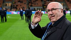 Presidente de la federación italiana renuncia tras fracaso