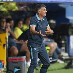 Mendilibar: "Se están haciendo fuertes, pero tienen debilidades"