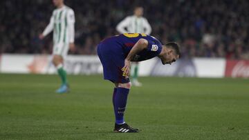 Vermaelen se lesionó ayer en Sevilla.