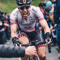 La solución al pasaporte en España no para de retrasarse