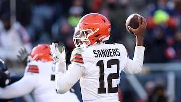 After a bruising afternoon against Chicago, a teammate’s message may shape how the Browns’ rookie quarterback responds.