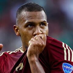 Rondón vuelve a ser el faro