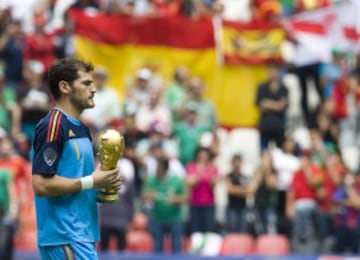 Iker Casillas en un partido de la Selección Española en México.