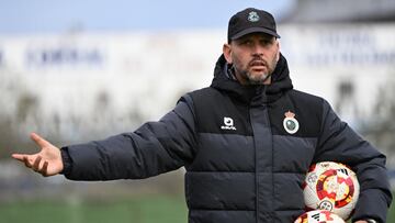 José Alberto, entrenador del Racing.