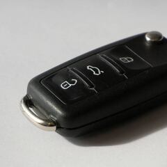 El truco del mando a distancia para enfriar el interior del coche los días de mucho calor