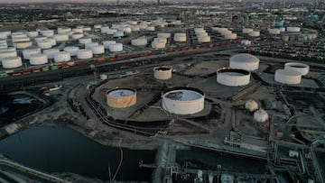 El petróleo amanece estable. ¿Cuánto cuesta y a cuánto se cotiza un barril de crudo Brent y West Texas Intermediate (WTI) hoy, 19 de diciembre: Precios