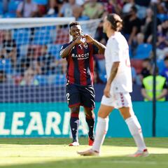 Bouldini: “No me marco una cifra de goles, quiero acabar la temporada en Primera”