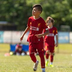 Alexander, el hondureño que se forma en academia de Liverpool