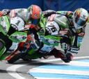 Tom Sykes consigue un nuevo doblete, ahora en Donington