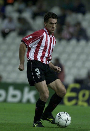 Lateral izquierdo que jamás se olvidará en Bilbao. Especialista en marcar penaltis. Físicamente era portentoso. Se incorporaba al ataque muy veloz. Su chupete dedicando cada tanto a sus hijos le hizo aún más famoso.