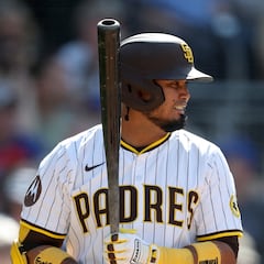 Luis Arráez vuelve a los Padres tras conmoción cerebral: su impacto en el equipo es crucial